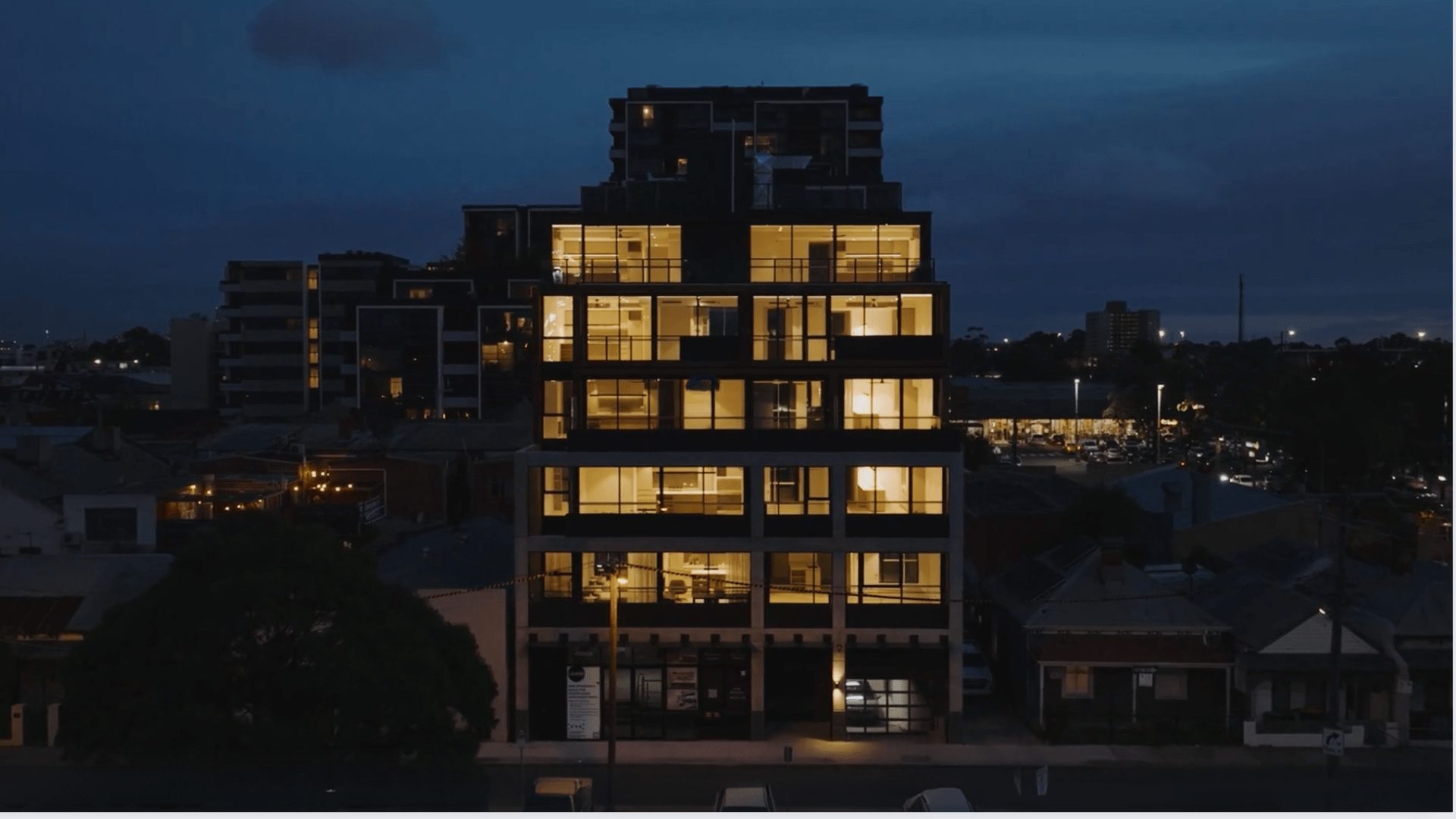 Themeda Brunswick Car Stacker